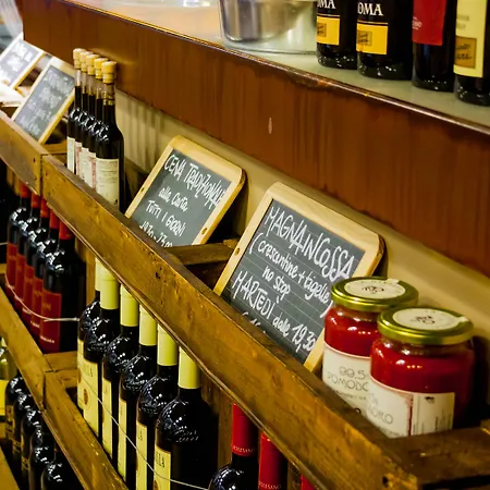 Phi Al Cappello Rosso